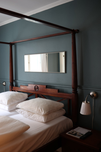 Large Double room