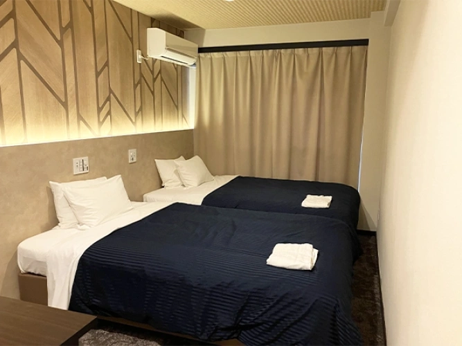 Twin room