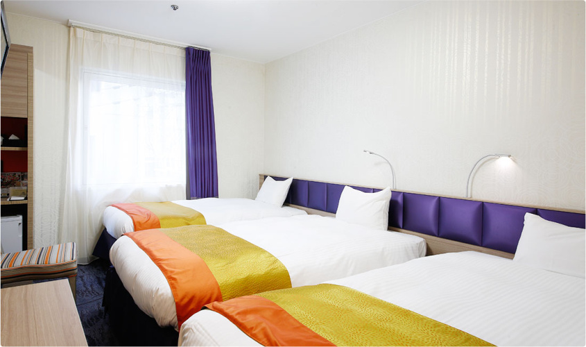 Triple room