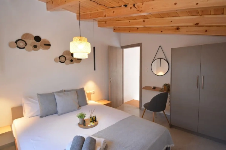 1 Bedroom Double House