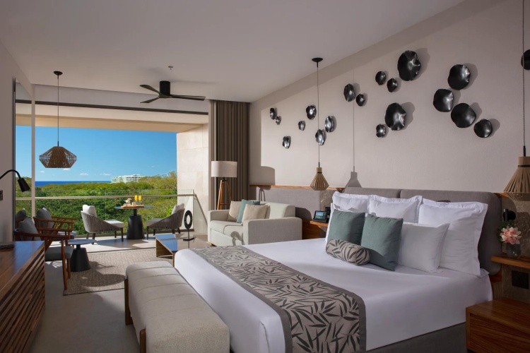 Preferred Club Sun Deck Double Junior Suite