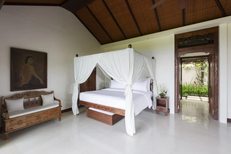 3 Bedrooms Ambar Villa