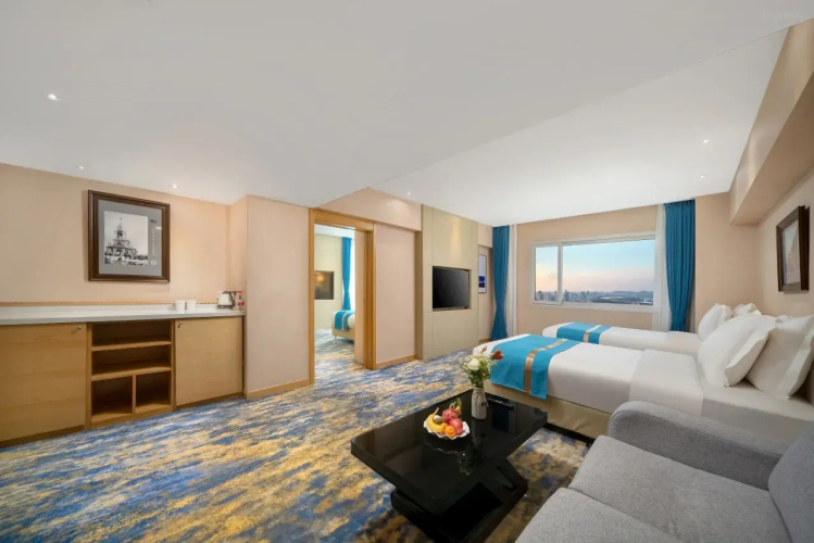 Wanda Holiday Hotel