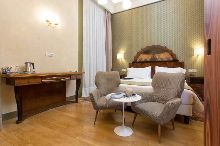 Superior Twin room