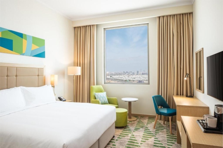 Holiday Inn Hotel & Suites Dubai Science Park photo 8