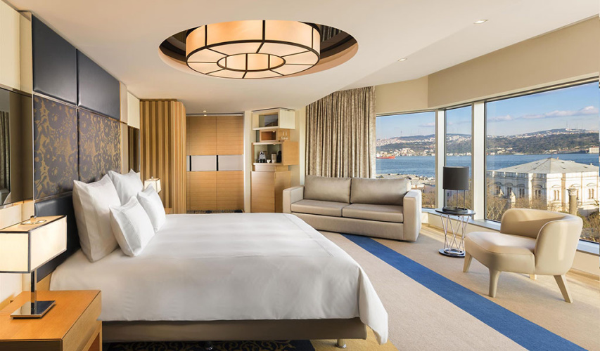 Corner Double room with Bosphorus view