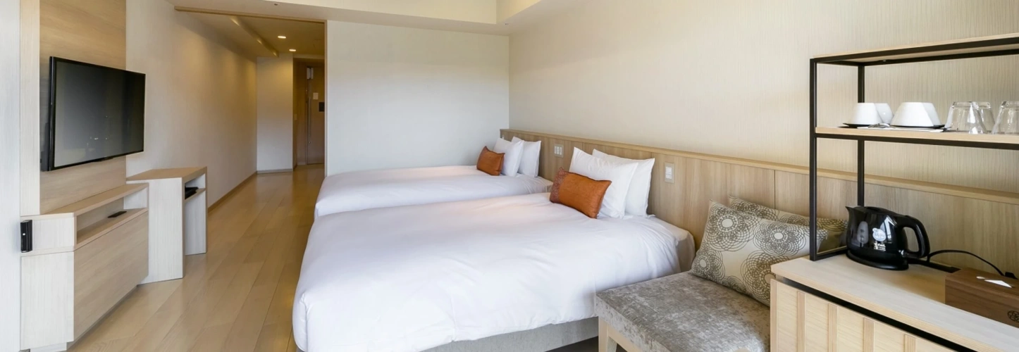 Universal Twin room