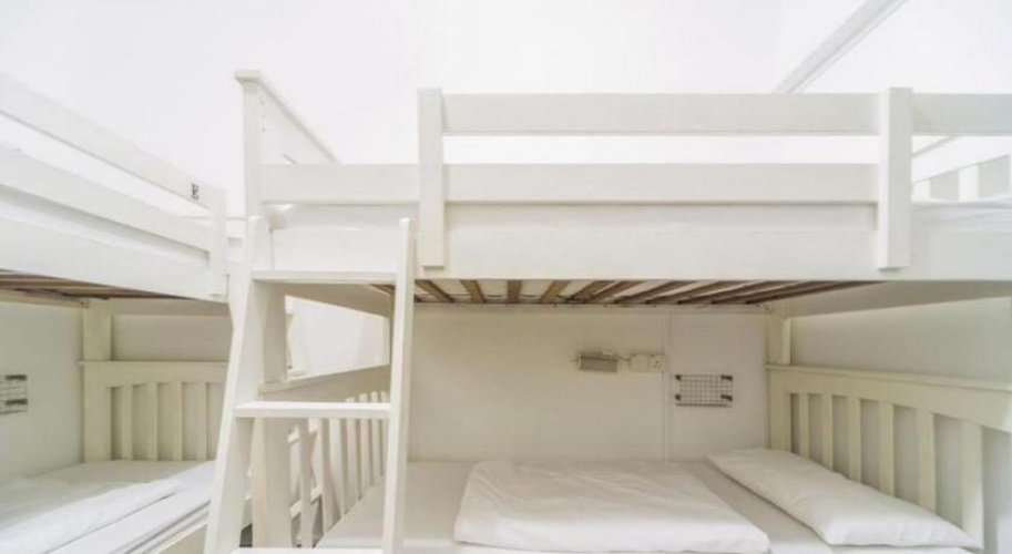 Bed in Dorm (female dorm)