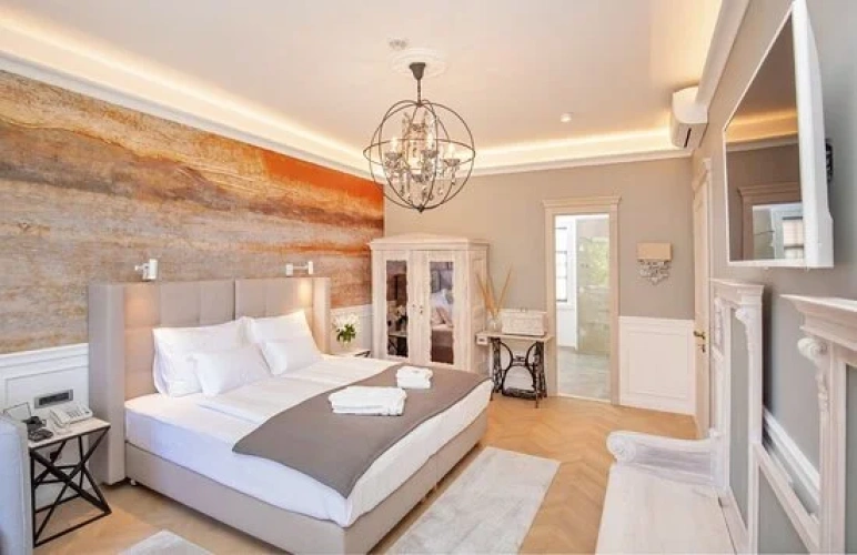 Luxury First Floor Double Suite