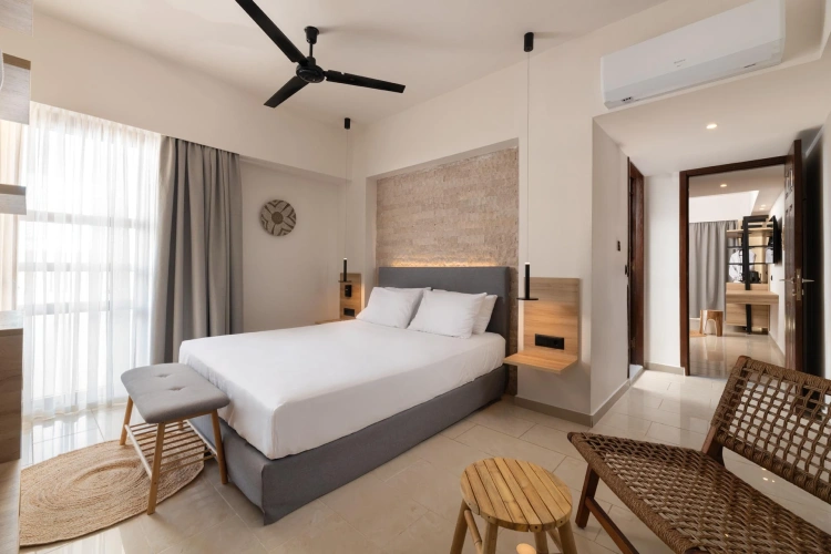 Family Suite with partial sea view
