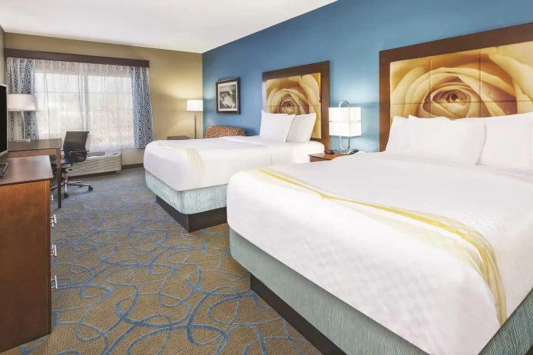 Mobility/Hearing Accessible Quadruple room