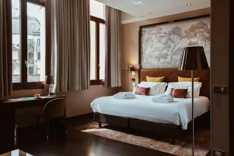 1 Bedroom Suite with balcony