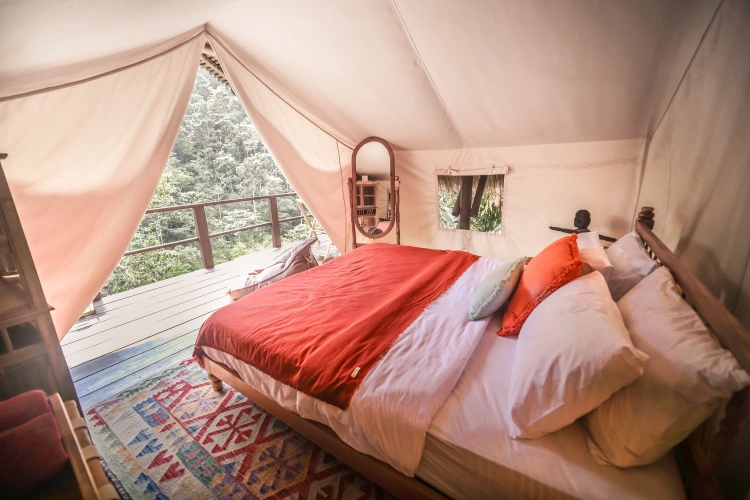 Deluxe Tent