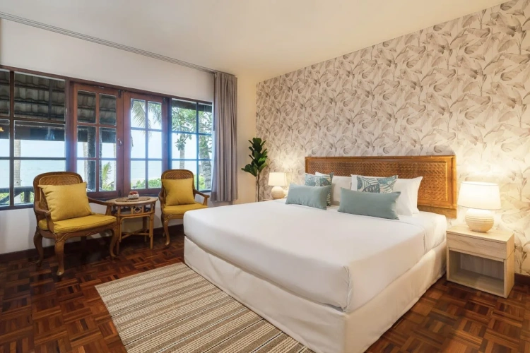 Deluxe Double Chalet Room beachfront