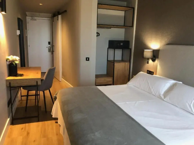 Nuria Hotel