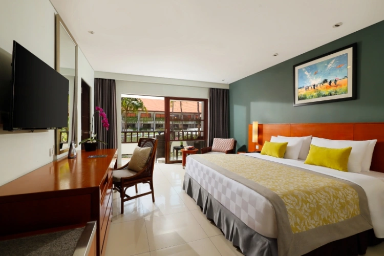 Deluxe Double room with pool view