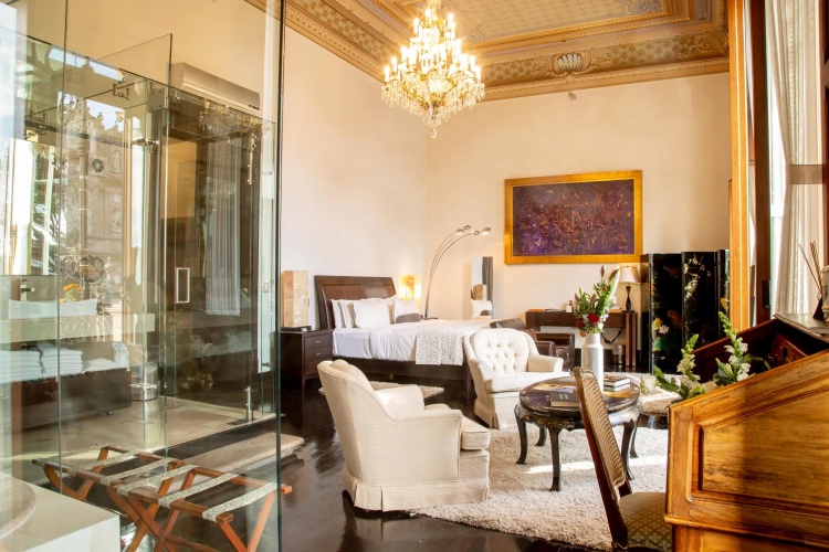 Executive Suite