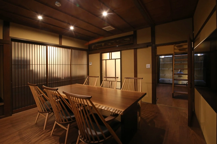 IORI ICHINOMACHI Townhouse