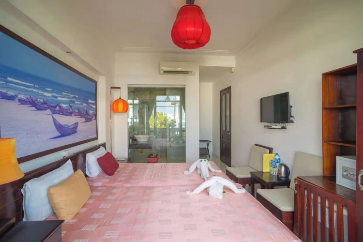 Deluxe (The Window Is Not Guaranteed) Double room with balcony