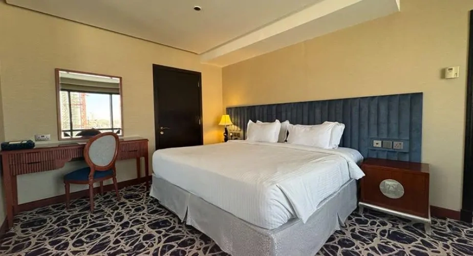 First Tower Double Junior Suite with Kaaba View