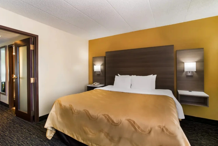 1 Bedroom Double Suite