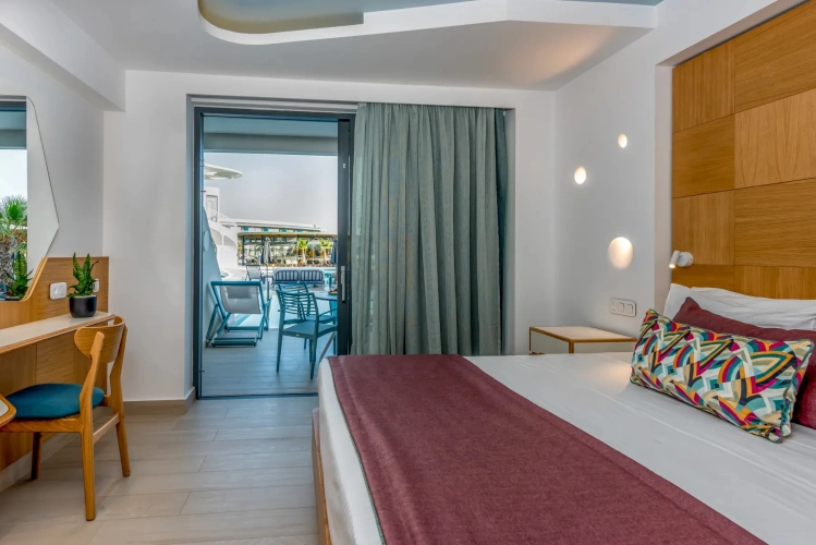 Superior Exclusive with Individual Pool Double room Pool or Sea View