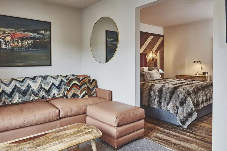 Double Garrison Suite