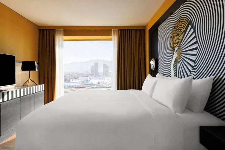 1 Bedroom Executive Renaissance Double Suite
