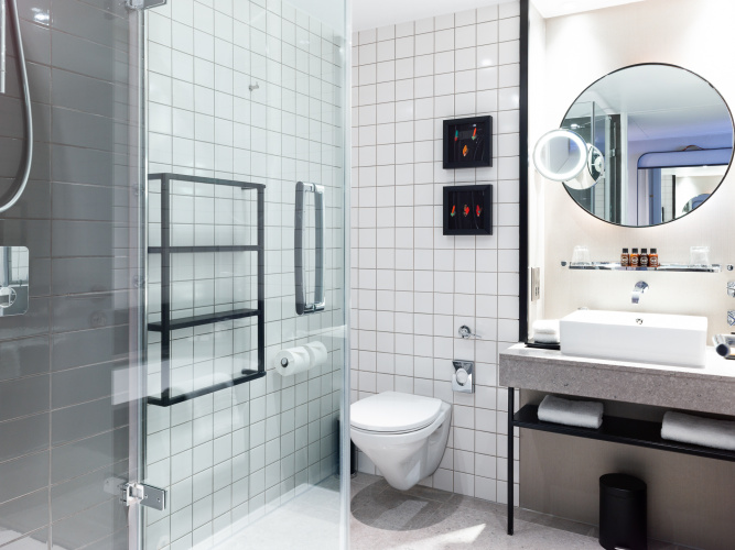 The Trafalgar St. James London, Curio Collection by Hilton photo 20
