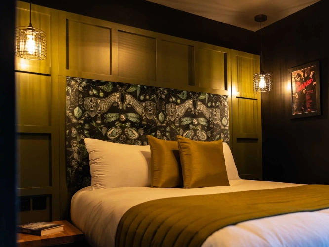 Lounge Double room