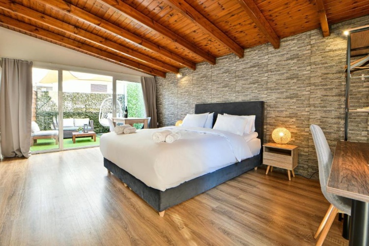 Double Studio Suite
