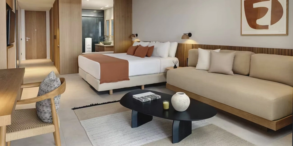 Swim Up Double Junior Suite
