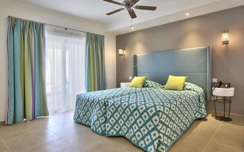 Twin Suite