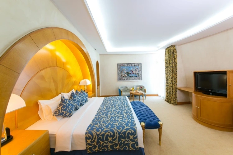 Royal Suite