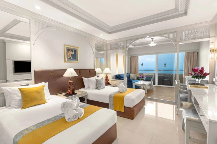 Twin Mini Suite Plus with sea view