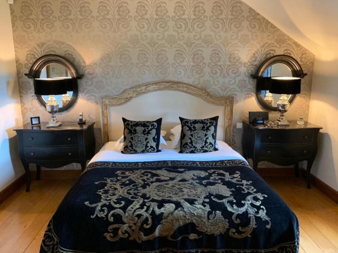Quadruple Family Suite
