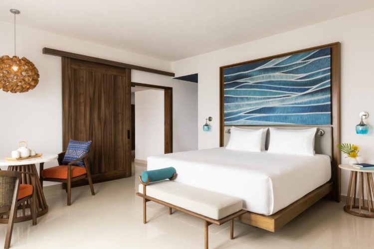 Master Club Double Suite oceanfront