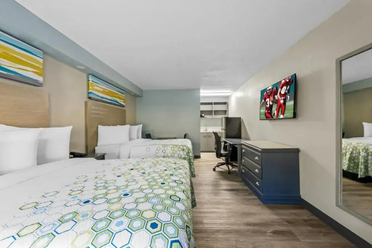 Hometowne Studios Athens, Tn