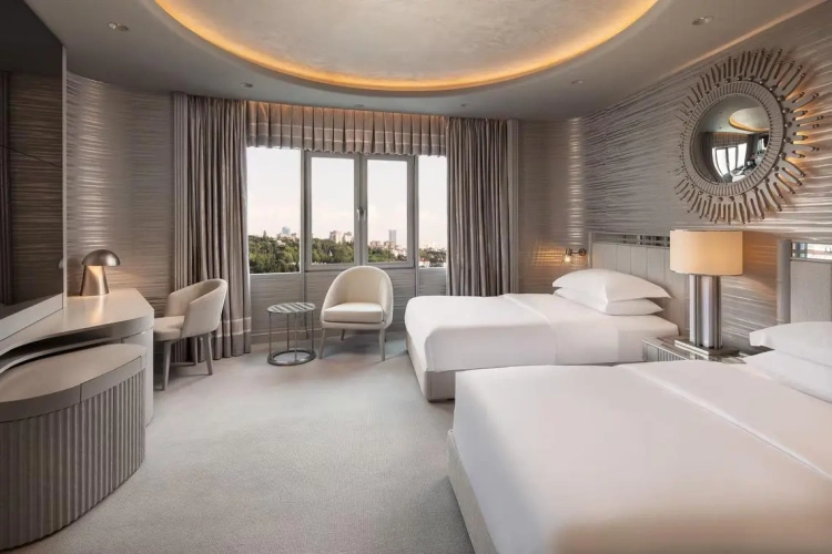 Premium Twin room with city view