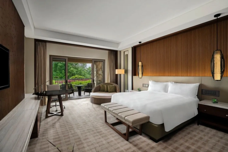 Guest Double room with balcony and with garden view