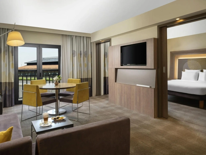 Double Suite
