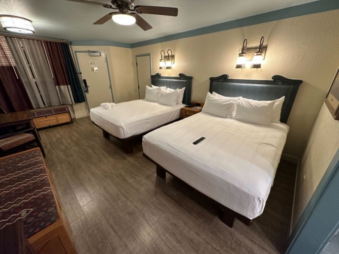 5th Sleeper Quadruple room Woods view