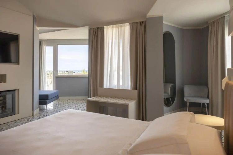 Double Junior Suite seafront