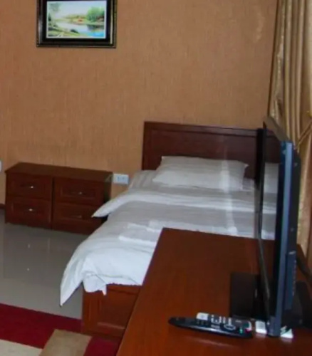 Al-Farobiy Hotel