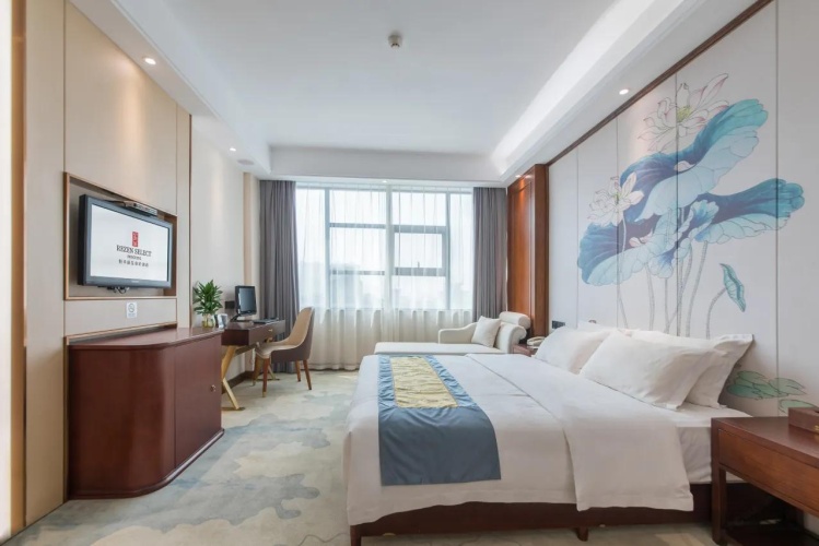 Deluxe Double Suite