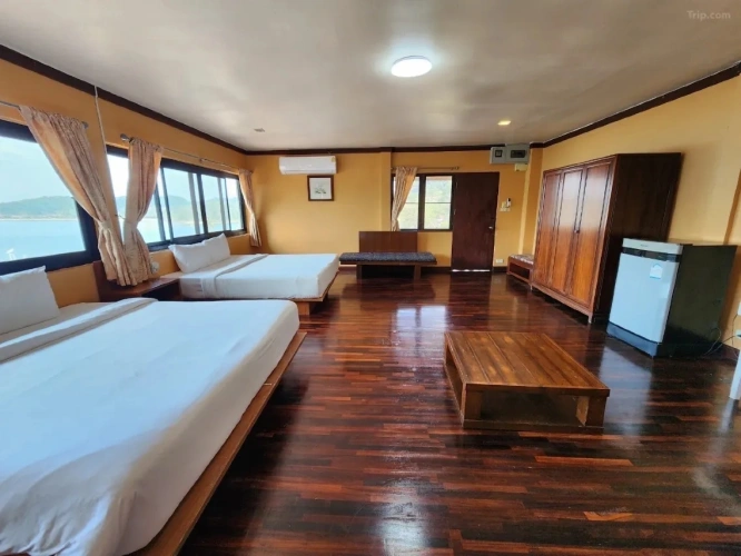 Family Budget room
