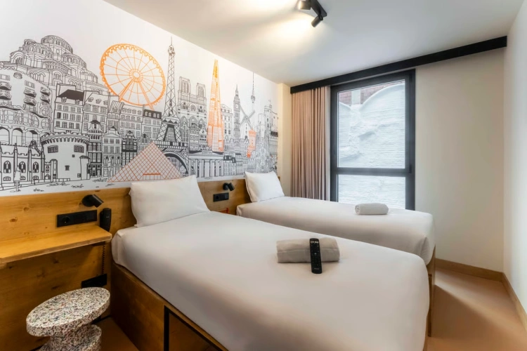 Twin room