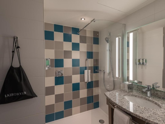 Hampton by Hilton Dusseldorf City Centre photo 17