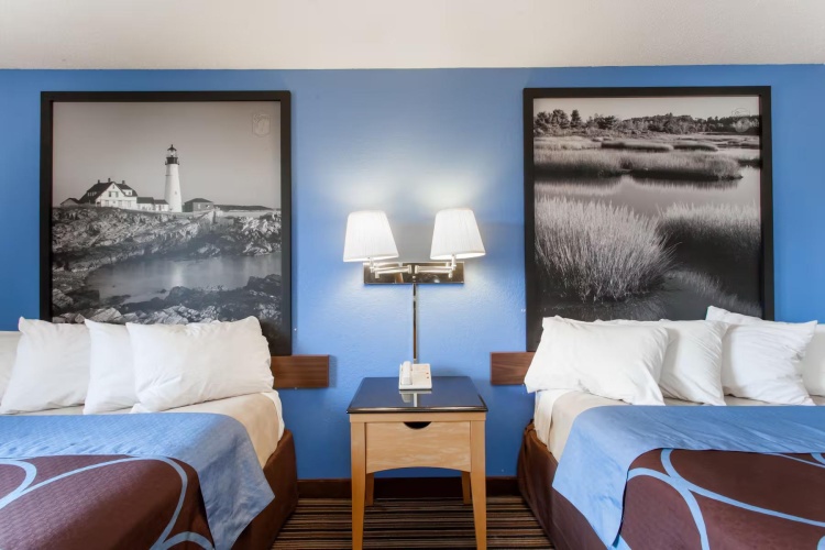 Quadruple room