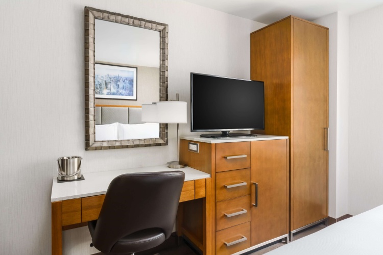 DoubleTree by Hilton Hotel New York City - Chelsea photo 11